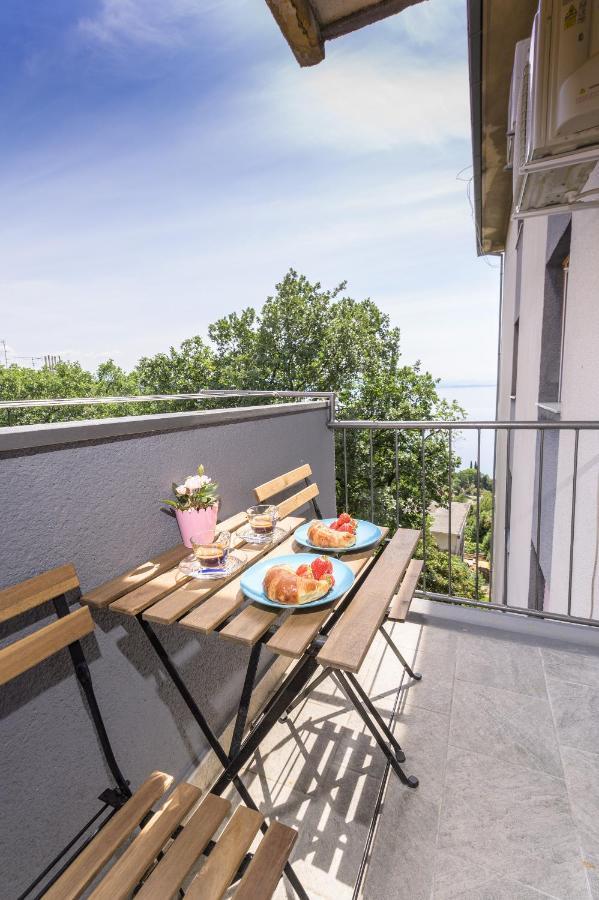 Apartment Pearl Of Kvarner , Опатия Екстериор снимка